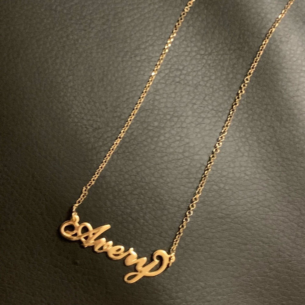 Any Custom name chains - Picture 2 of 3